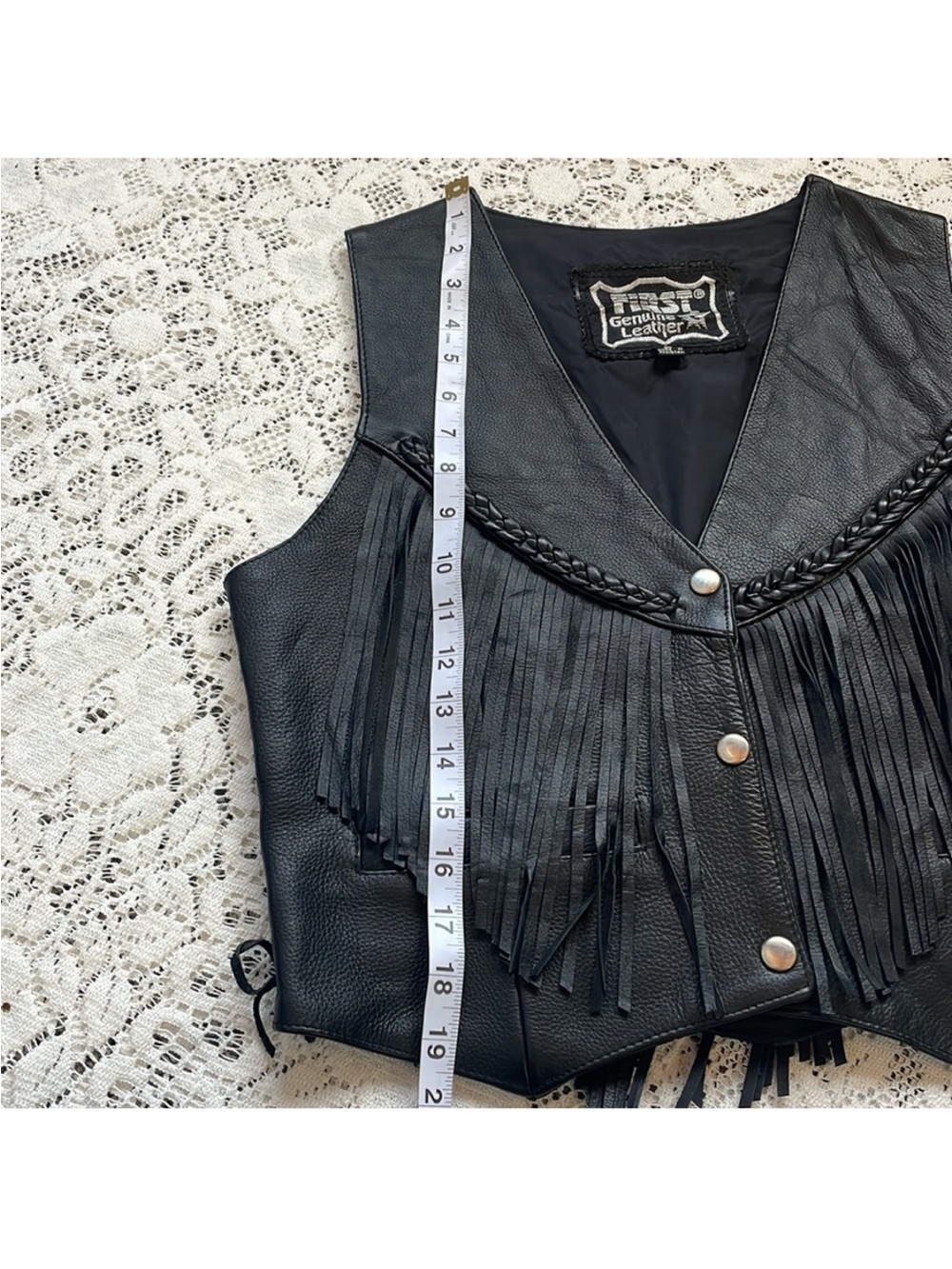 Leather vest size medium - Picture 7 of 10